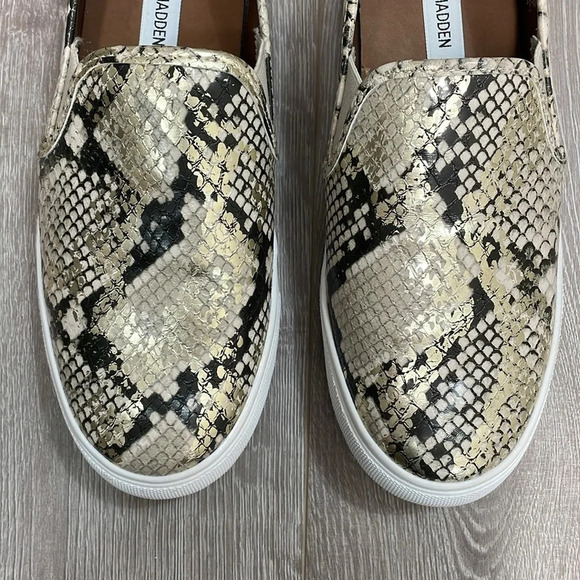 𝅺Steve Madden Safary Snakeskin Slip On Sneakers 9M - Picture 6 of 13